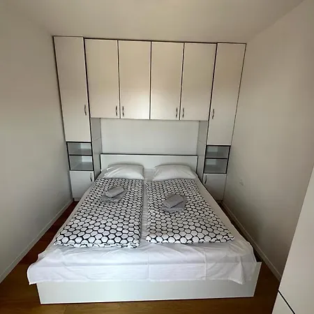 Posesi A20 Lägenhet